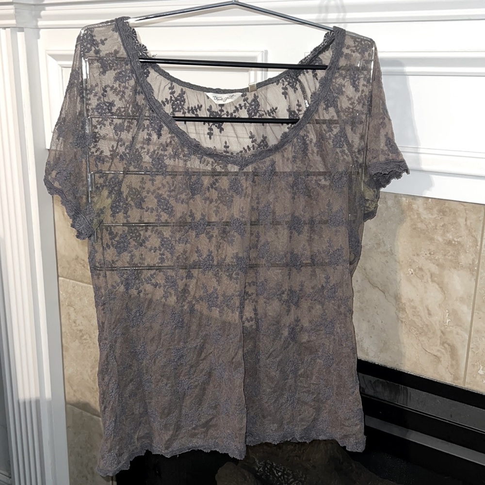 Gorgeous full lace true grit top